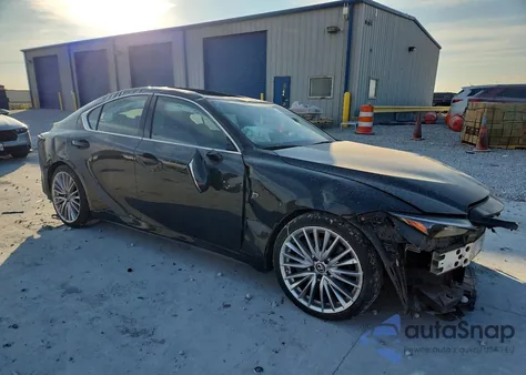 2022 Lexus Is 300 z USA, uszkodzony, nr VIN JTHDA1D22N5122545